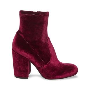 Steve Madden burgundy velvet booties